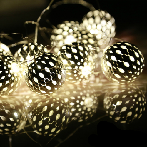 Przejdź do produktu Lampki choinkowe Led 20 świecące  srebrne bombki 626494