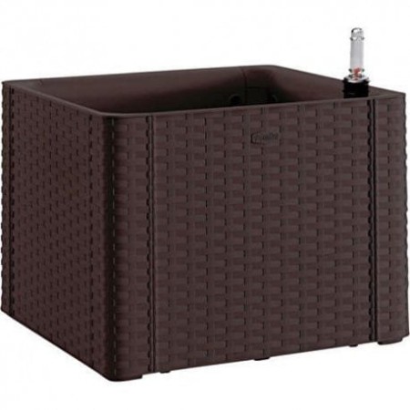 skrzynka-donica-kwadratowa-na-balkon-taras-brazowa-rattan-43x43cm.jpg