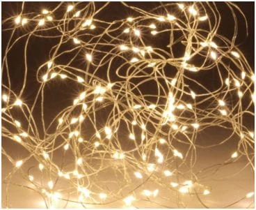 lampki-led-100-na-drucie-bialy-cieply.JPG