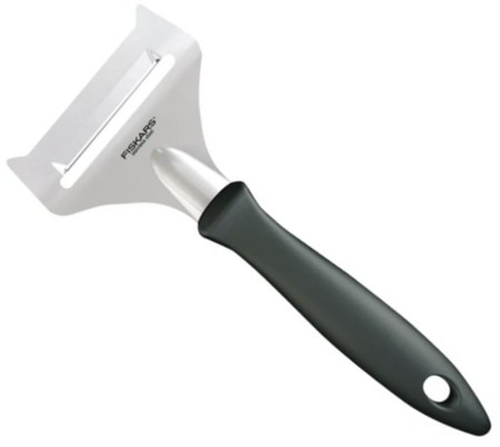 1023790_skrawak-do-sera-miekkiego-17cm-fiskars.jpg