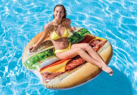 58780_dmuchana-wyspa-plywajaca-hamburger-145x142cm-intex-4.jpg