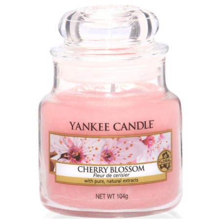 Cherry-Blossom-swieca-mala-w-sloiku-yankee-candle.jpg