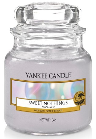 sweet-nothings-swieca-w-sloiku-mala-yankee-candle.jpg