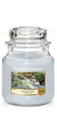 Przejdź do produktu Yankee Candle średnia świeca 411g Water Garden