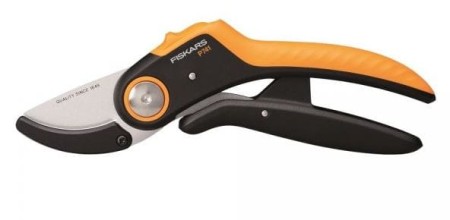 sekator-kowadelkowy-plus-p741-fiskars-1057171.JPG