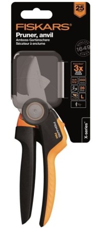 sekator-kowadelkowy-p941-fiskars.JPG