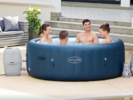 jacuzzi-spa-bestway.JPG