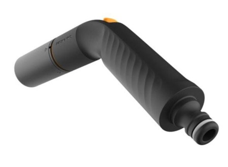 regulowany-pistolet-zraszajacy-fiskars-1.JPG