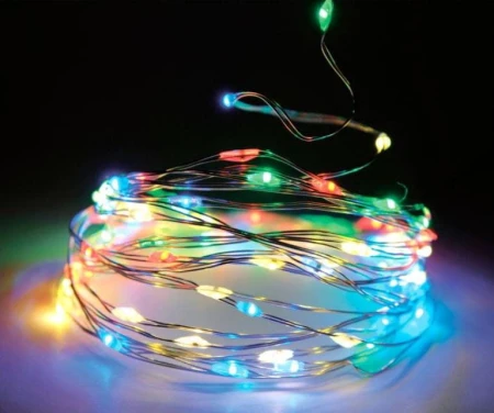 lampki-na-druciku-kolorowe-80-led.JPG