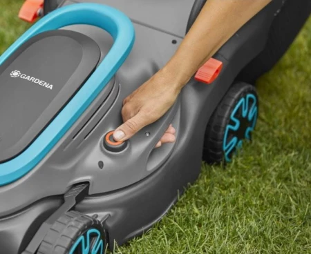 kosiarka-gardena-14632-3.JPG