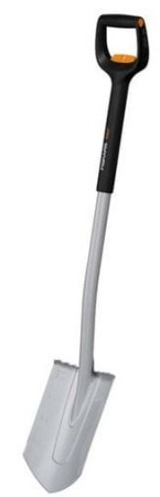 szpadel-ostry-fiskars.JPG