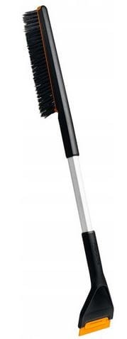 Przejdź do produktu Szczotka skrobak do odśnieżania szyb śniegu samochodu 75cm Fiskars 1078494