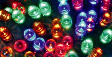 Przejdź do produktu Lampki choinkowe 100 LED kolorowe 9,9m 20-041