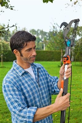 3720-gardena-combisystem-trzonek-teleskopowy-160-290cm-4.jpg
