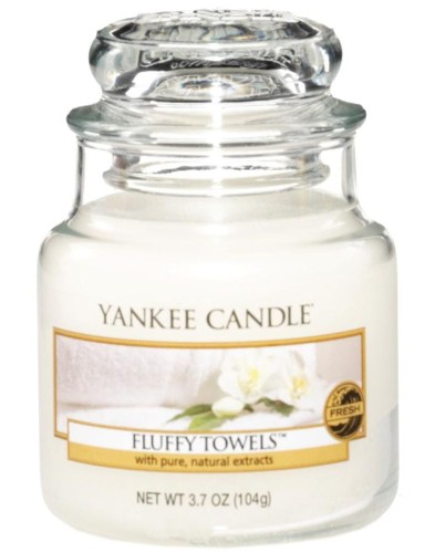 Przejdź do produktu Yankee Candle Fluffy Towels świeży zapach prania słoik mały świeczka