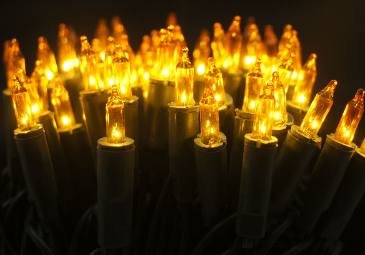 Przejdź do produktu Lampki choinkowe żółte 100l atest 30-378 +gniazdo