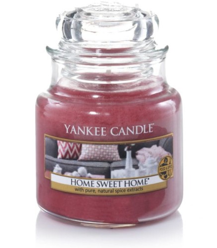 Przejdź do produktu Yankee Candle świeca Home Sweet Home cynamon herbata