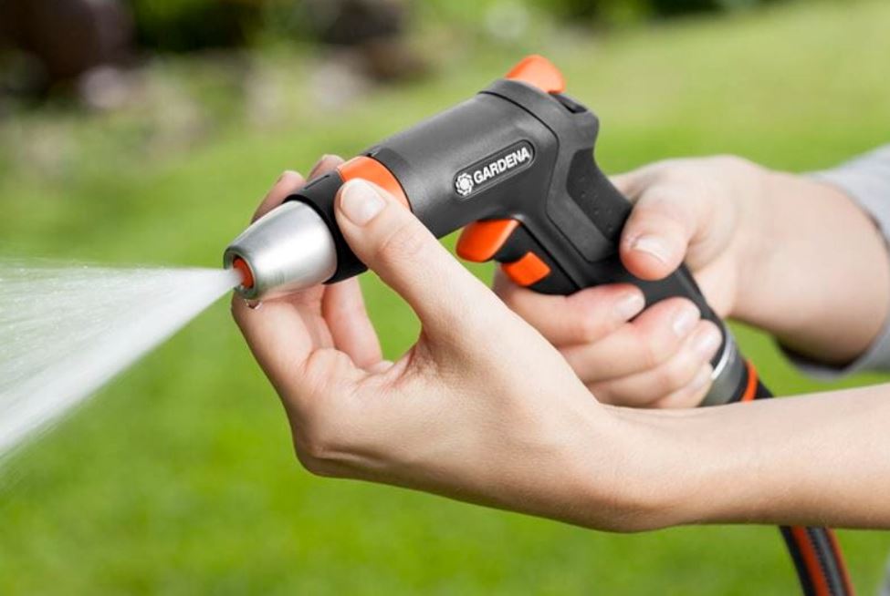 gardena-18305-1.JPG